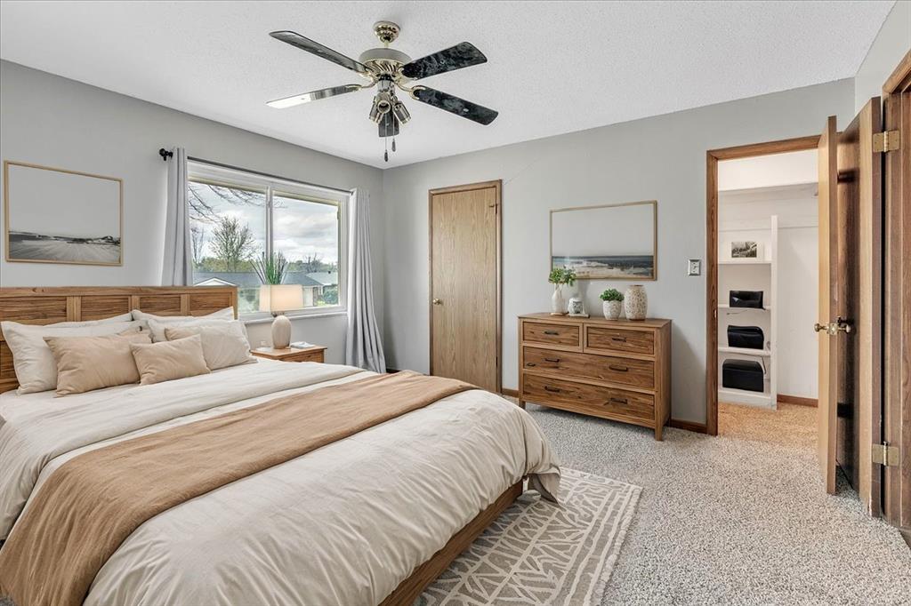 816 E Lamplighter Court