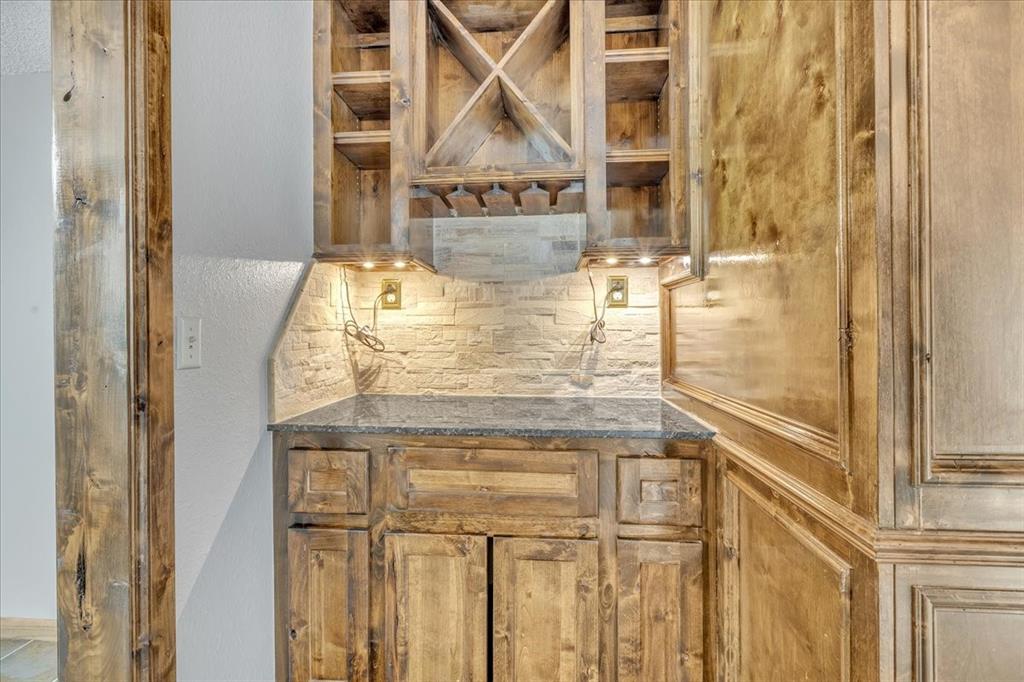 816 E Lamplighter Court