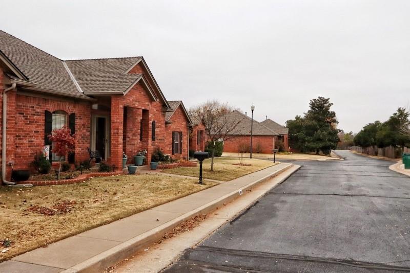 4608 NW 119th Street