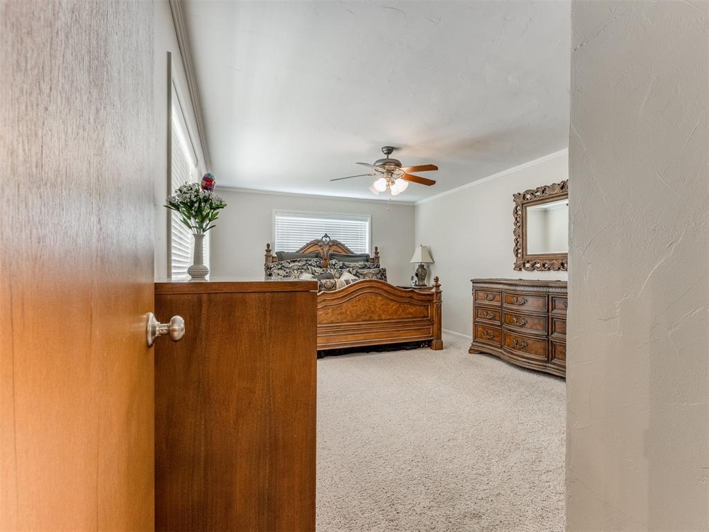 3204 N Nesbitt Avenue