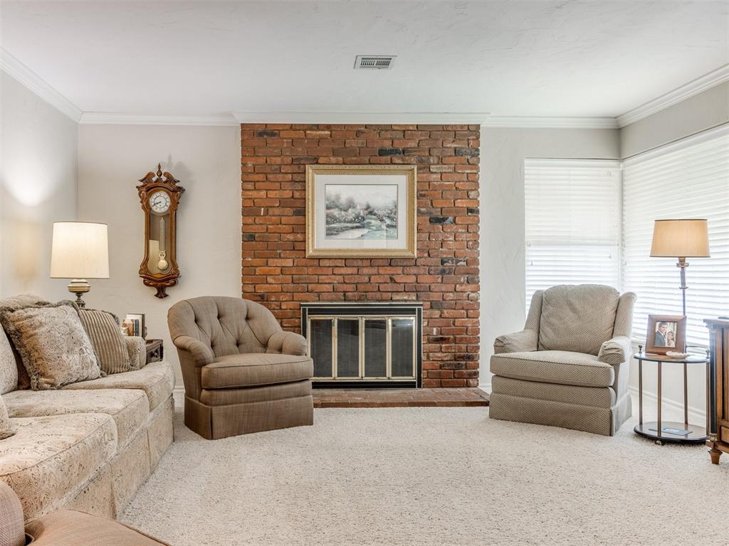 3204 N Nesbitt Avenue