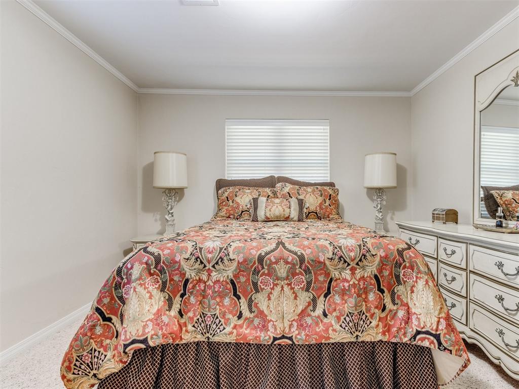 3204 N Nesbitt Avenue