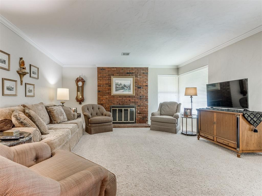 3204 N Nesbitt Avenue