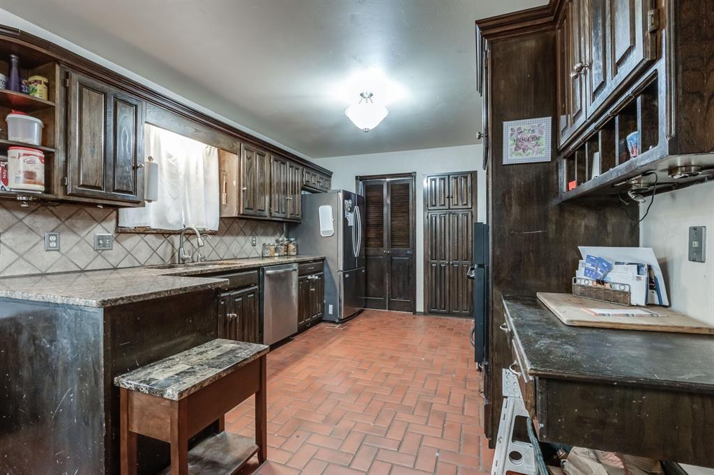 1916 Fountain View