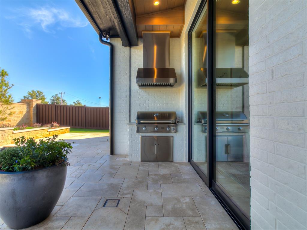 6205 NW 150th Terrace
