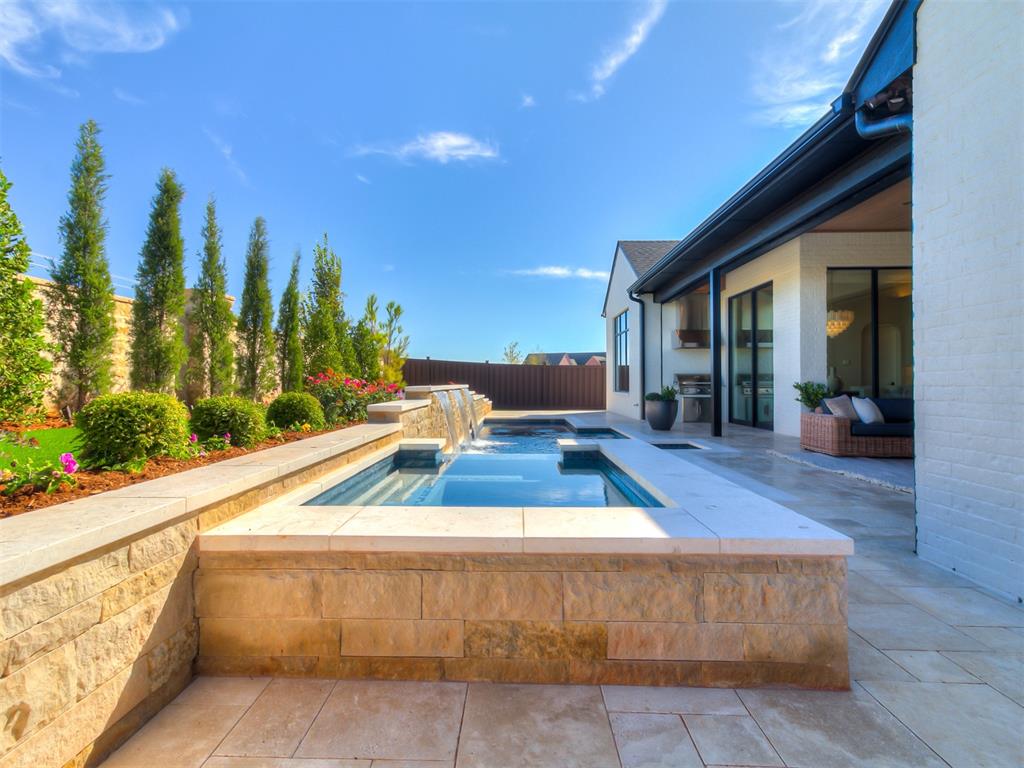 6205 NW 150th Terrace