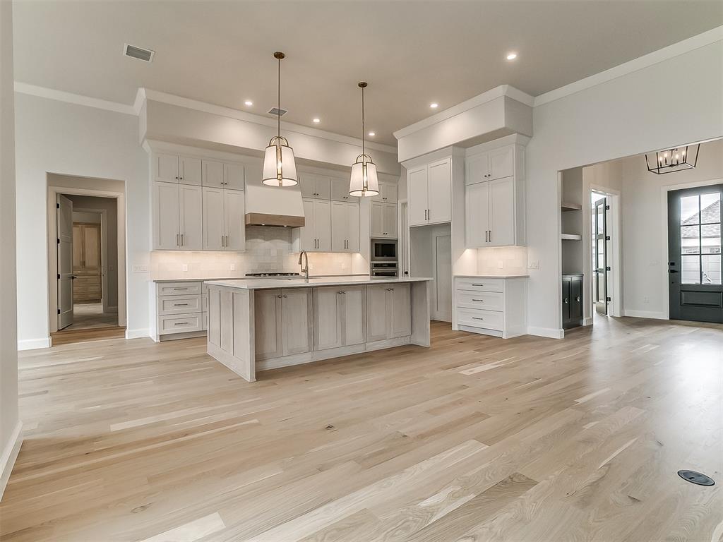 16413 Burgundy East Drive