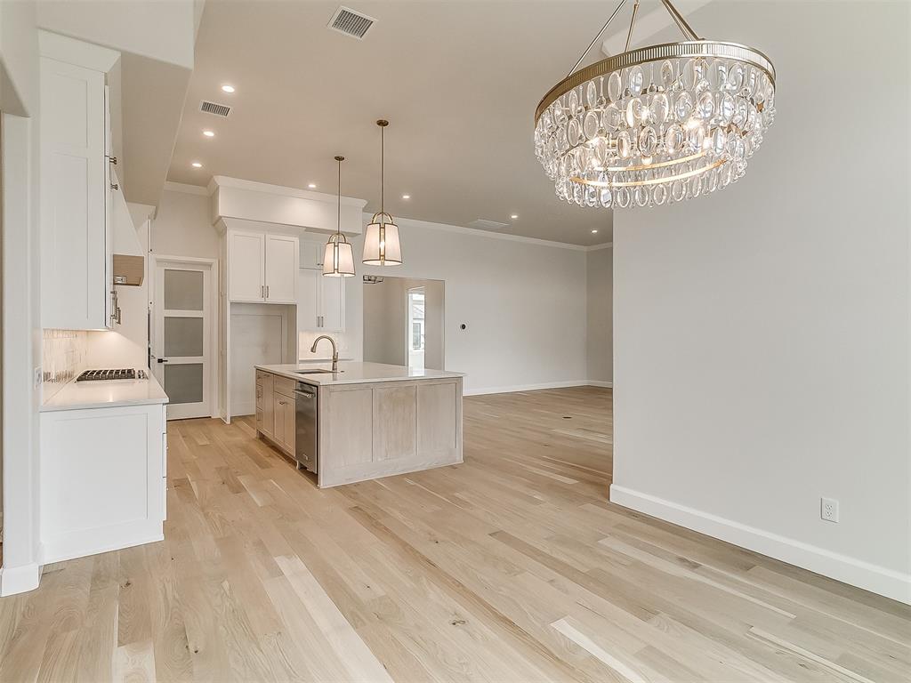 16413 Burgundy East Drive