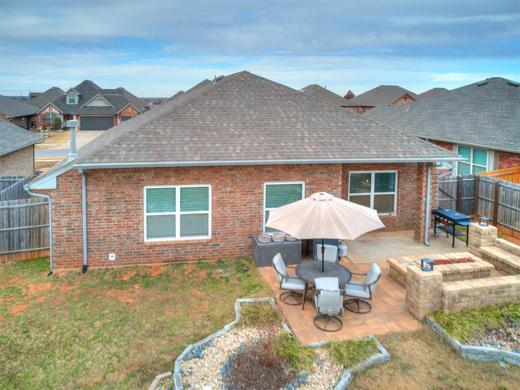 6604 NW 158th Street