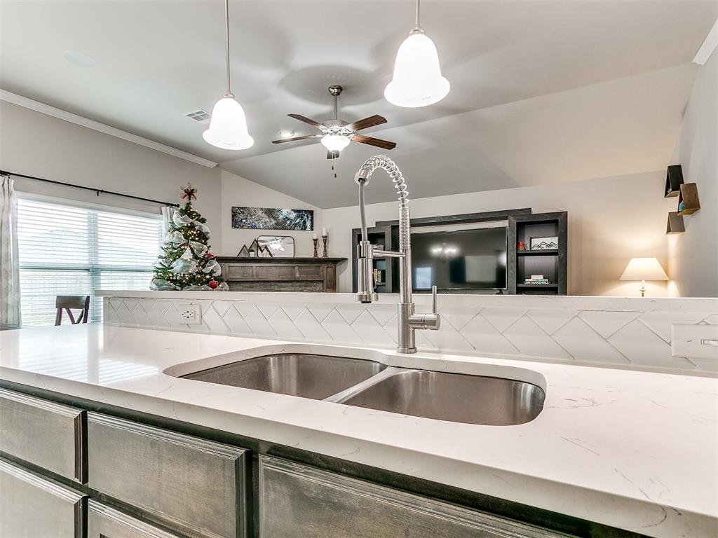 6604 NW 158th Street