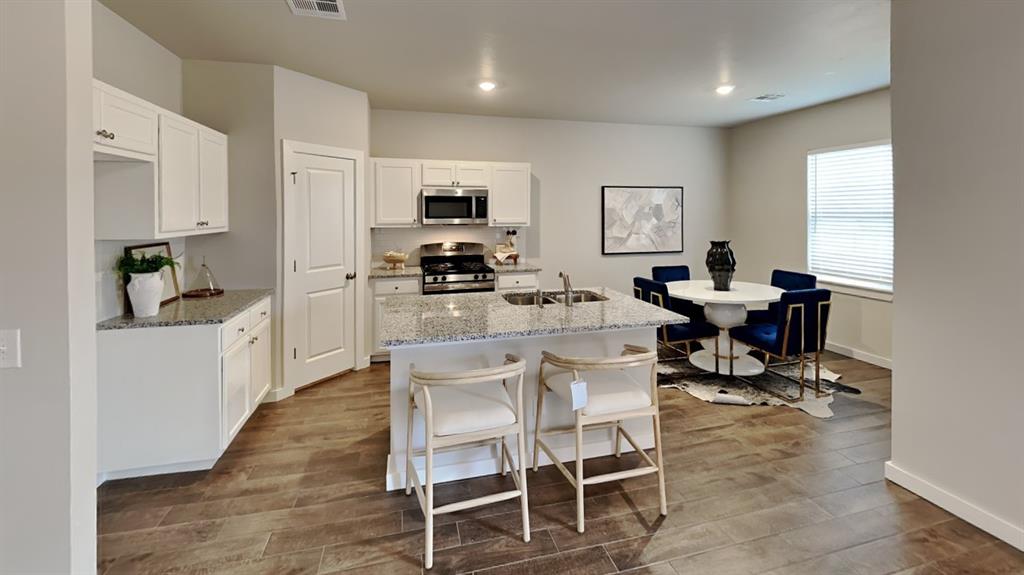 12413 Ride Avenue