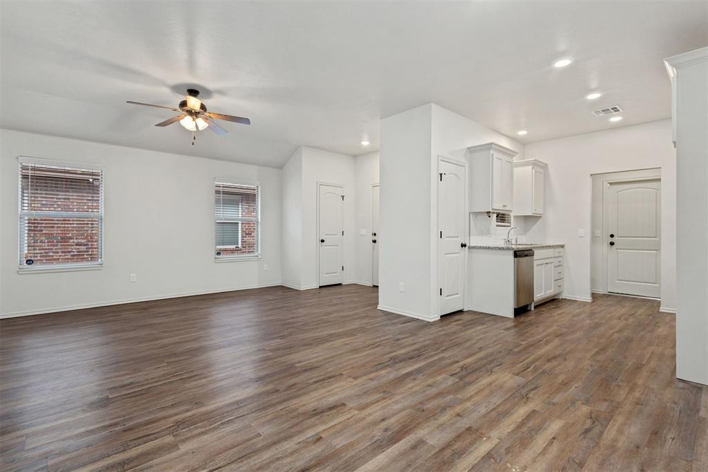 421 Chalk Hill Court