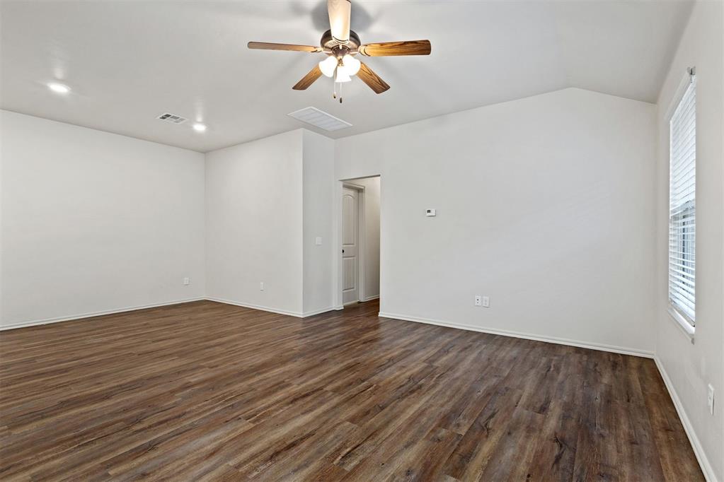 421 Chalk Hill Court