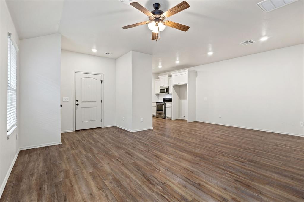 421 Chalk Hill Court