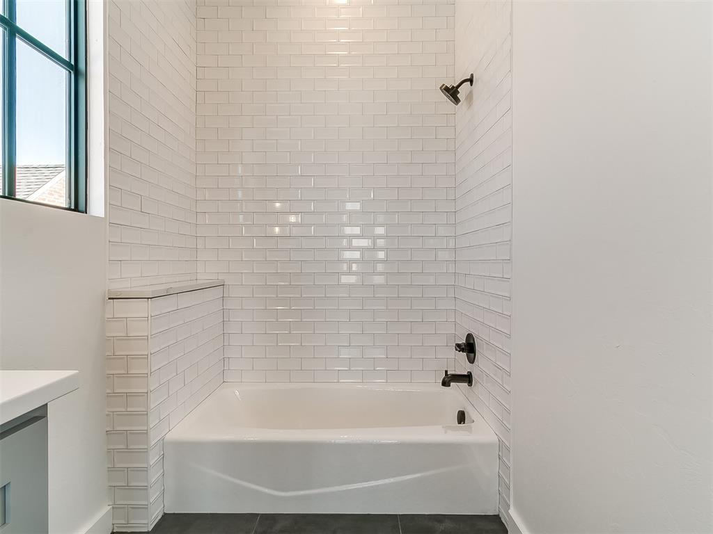 6409 NW 148th Street