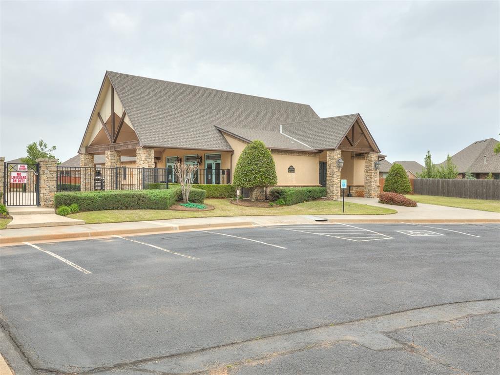5912 NW 153rd Court