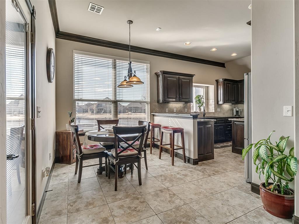 5912 NW 153rd Court