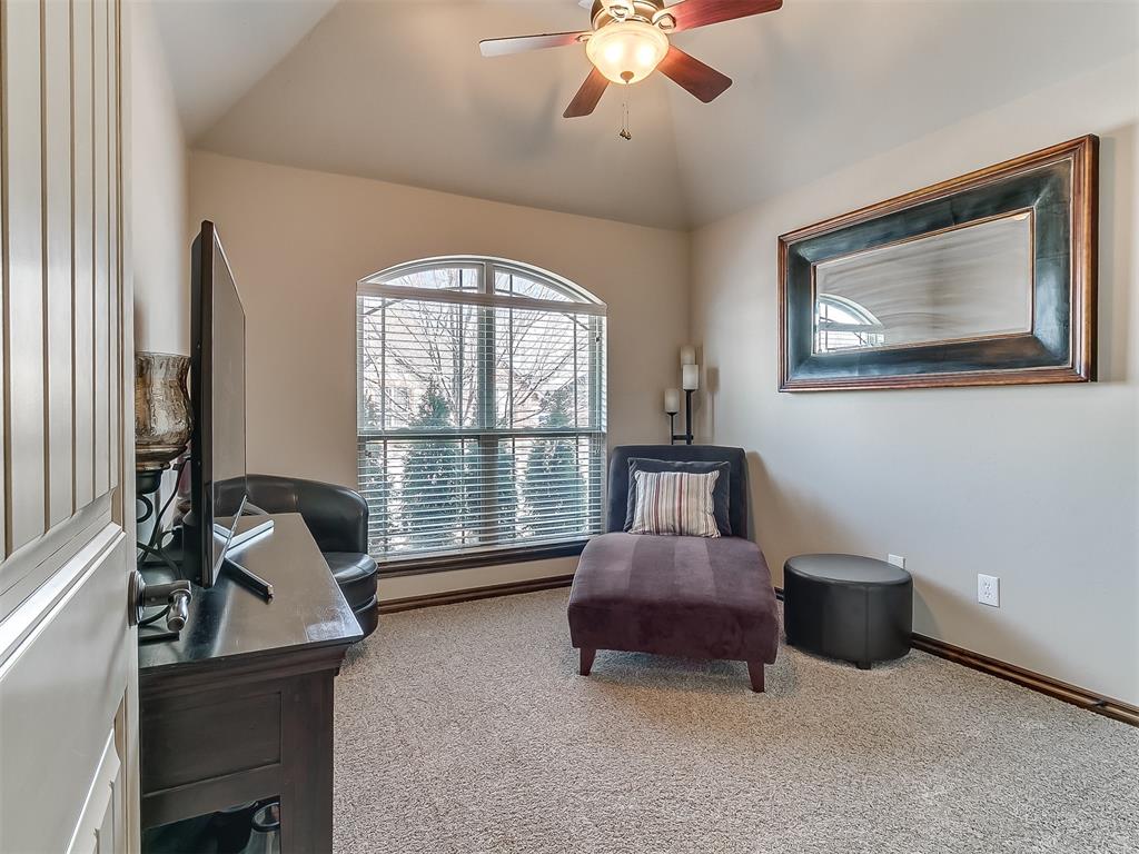 5912 NW 153rd Court