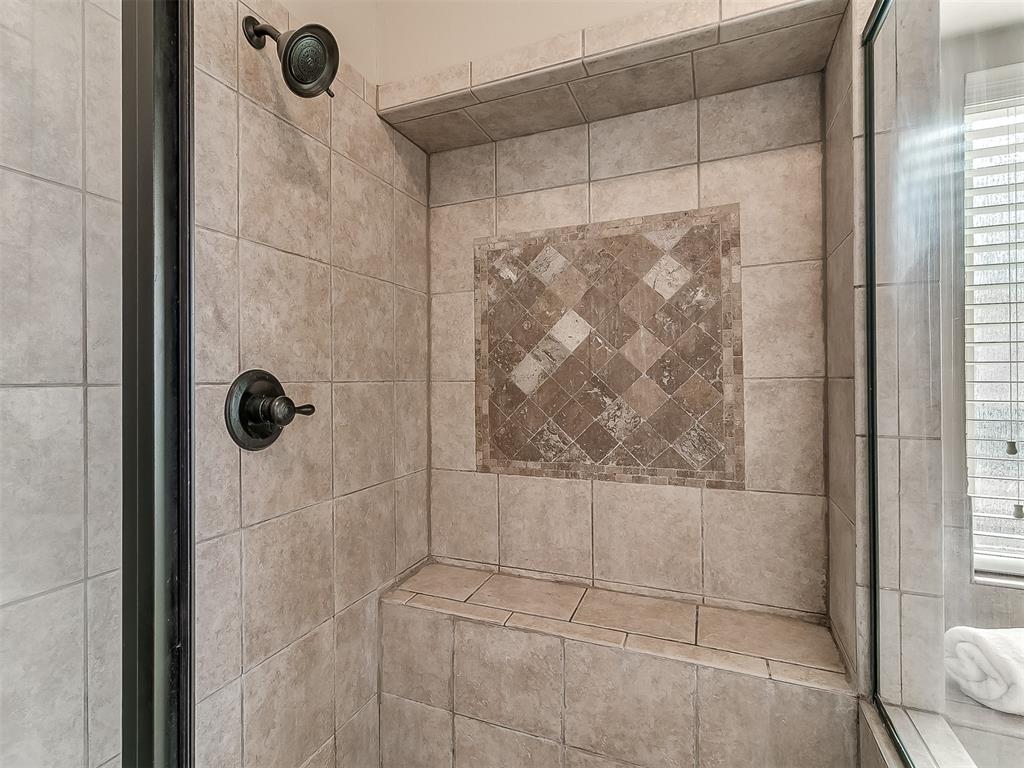 5912 NW 153rd Court