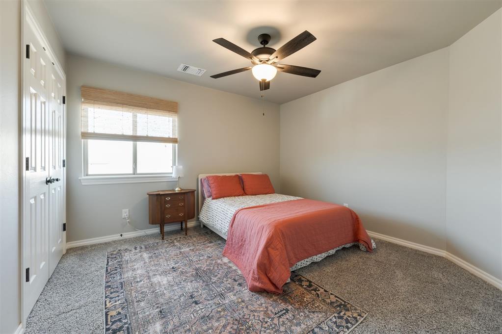 2925 Clover Field Drive