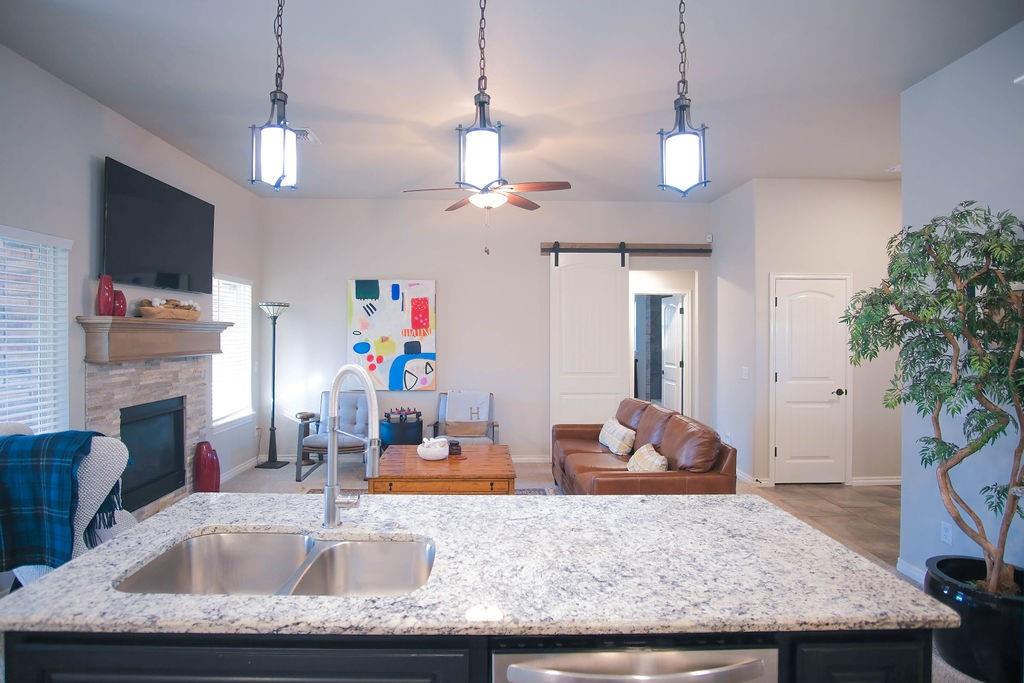 2725 Cypress Springs Boulevard