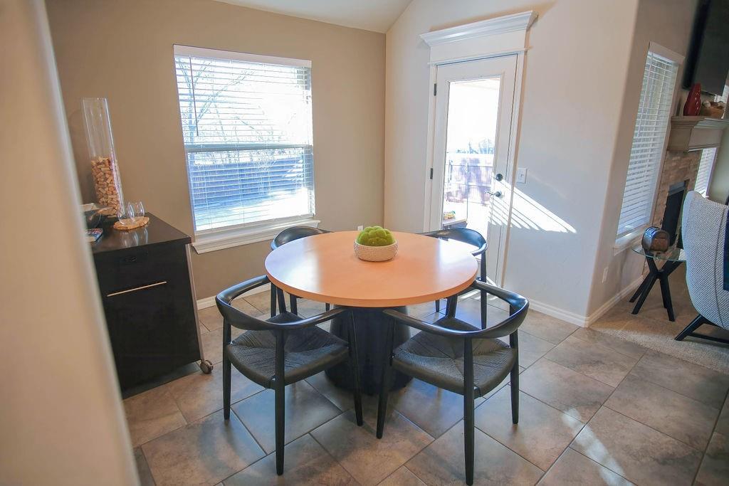 2725 Cypress Springs Boulevard