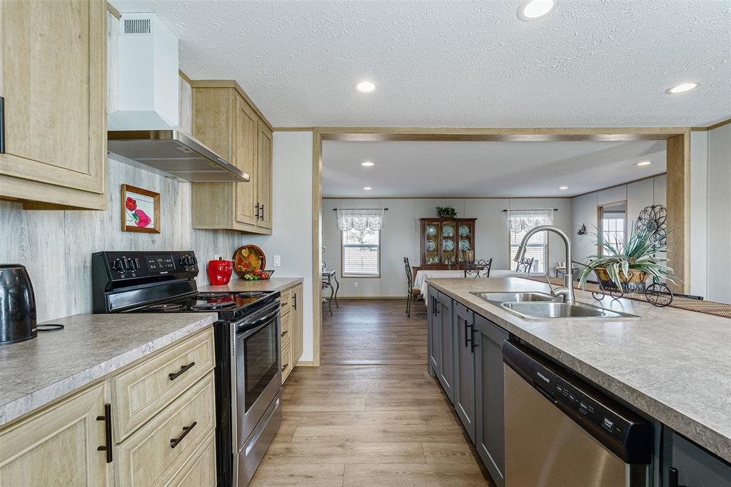13067 Southerland Drive