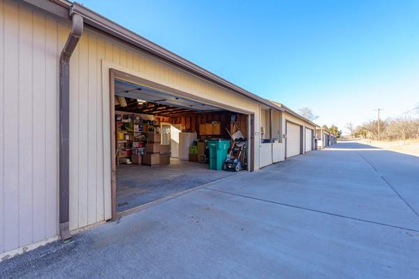 14004 Crossing Way