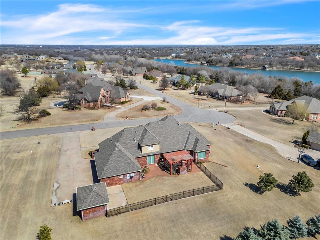 6900 NE 109th Street