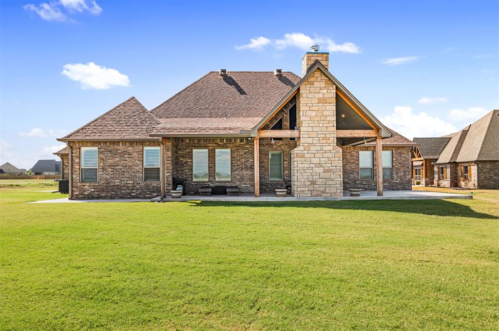 924 Dorsi Circle