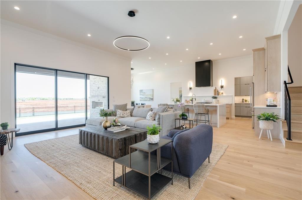 15028 Annecy Boulevard