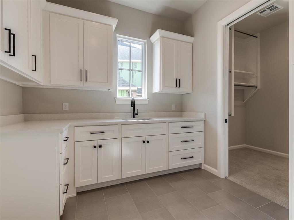 15028 Annecy Boulevard