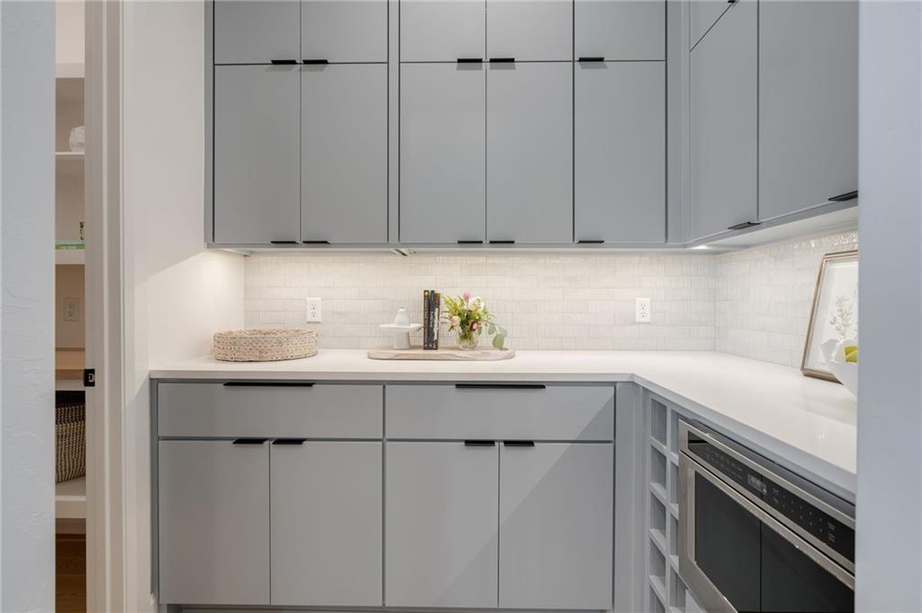 15028 Annecy Boulevard