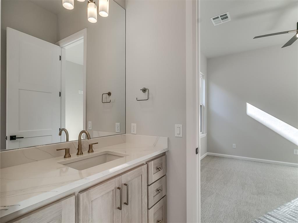 2925 Flycatcher Lane