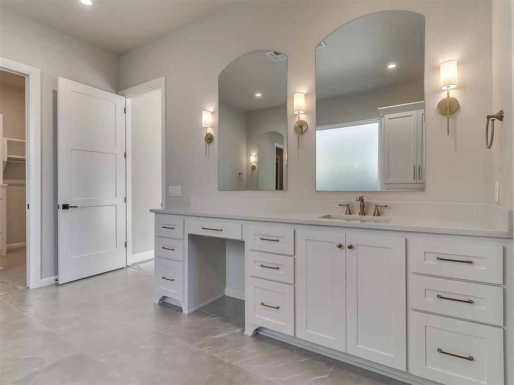 2925 Flycatcher Lane