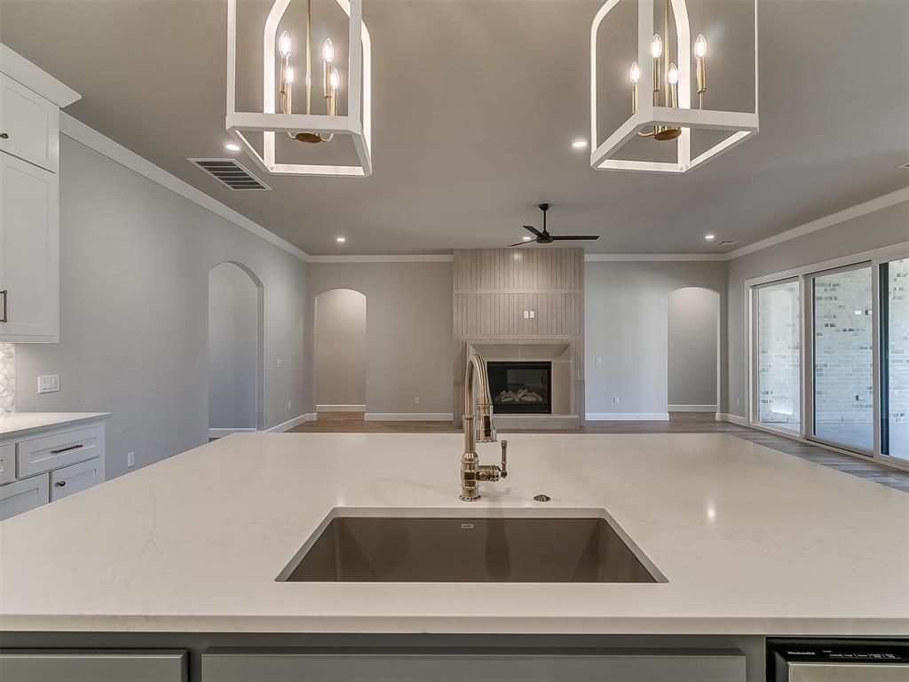 2925 Flycatcher Lane