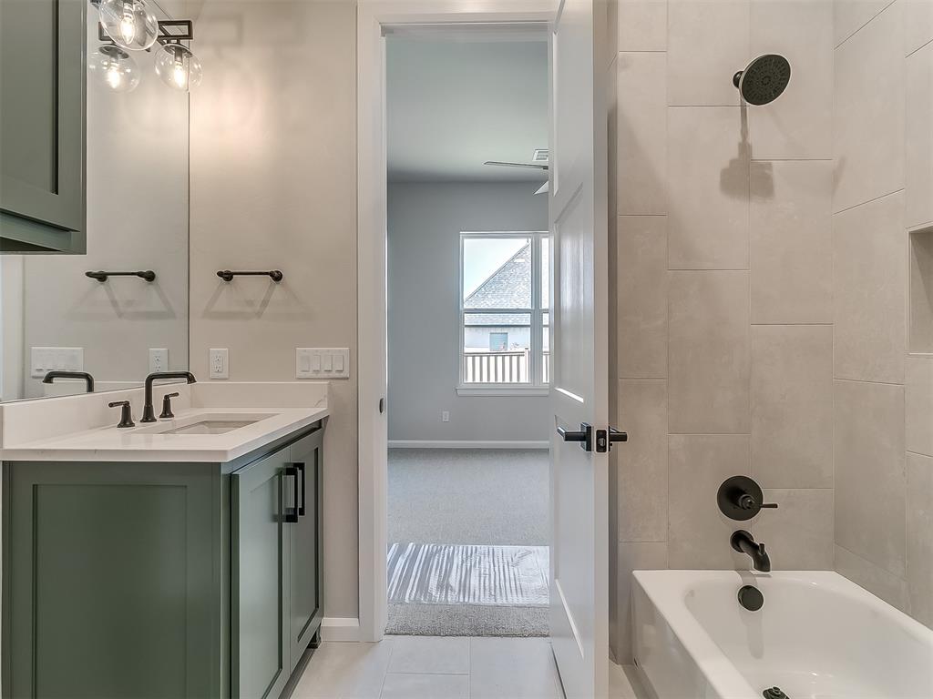 2925 Flycatcher Lane