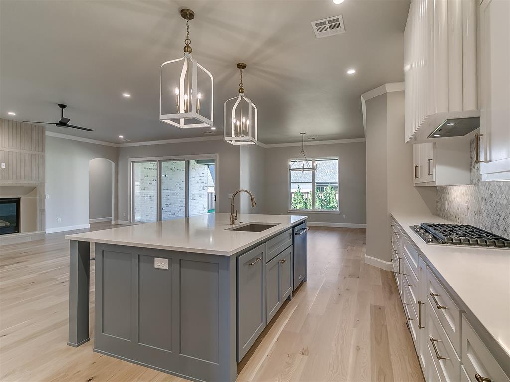 2925 Flycatcher Lane