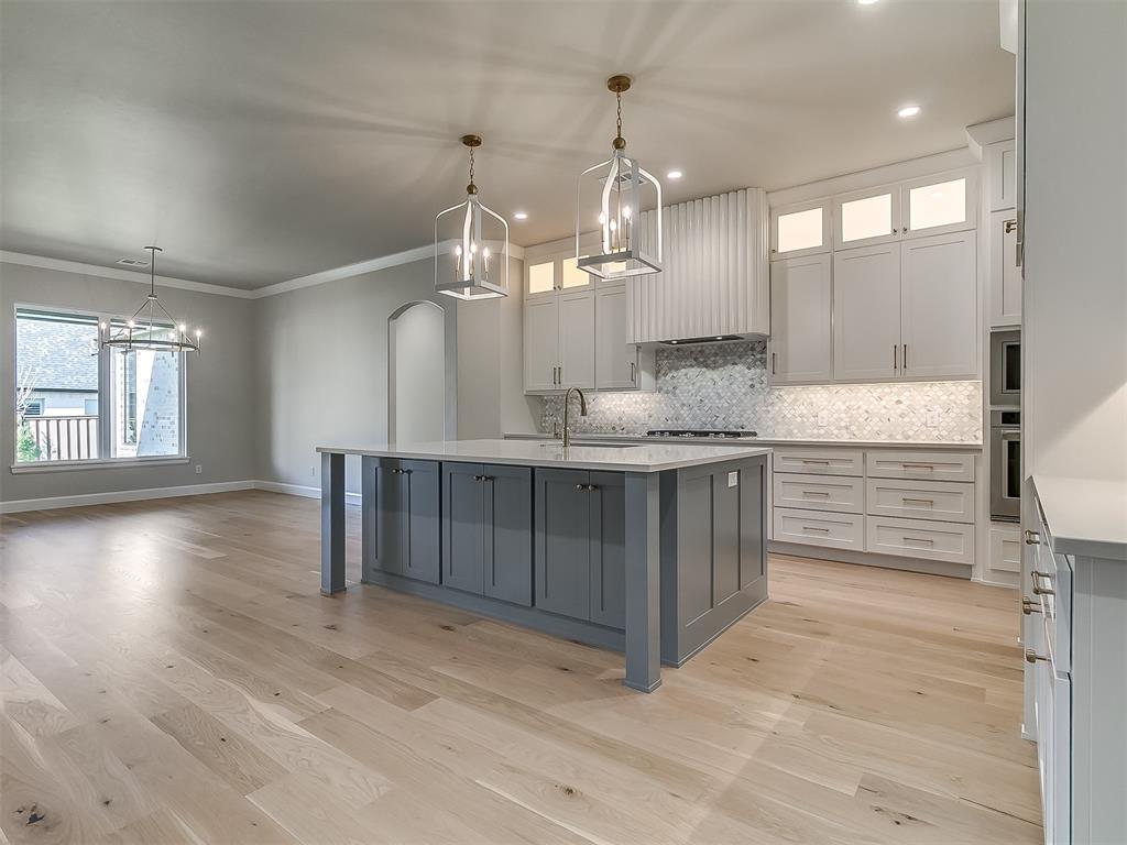 2925 Flycatcher Lane