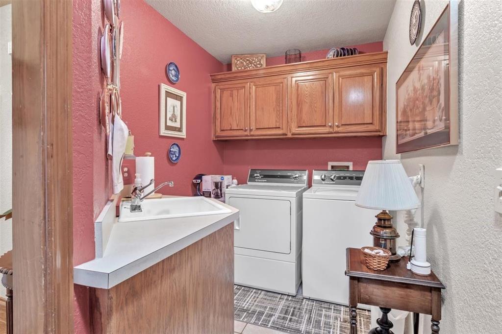 15601 Arbuckle Heights