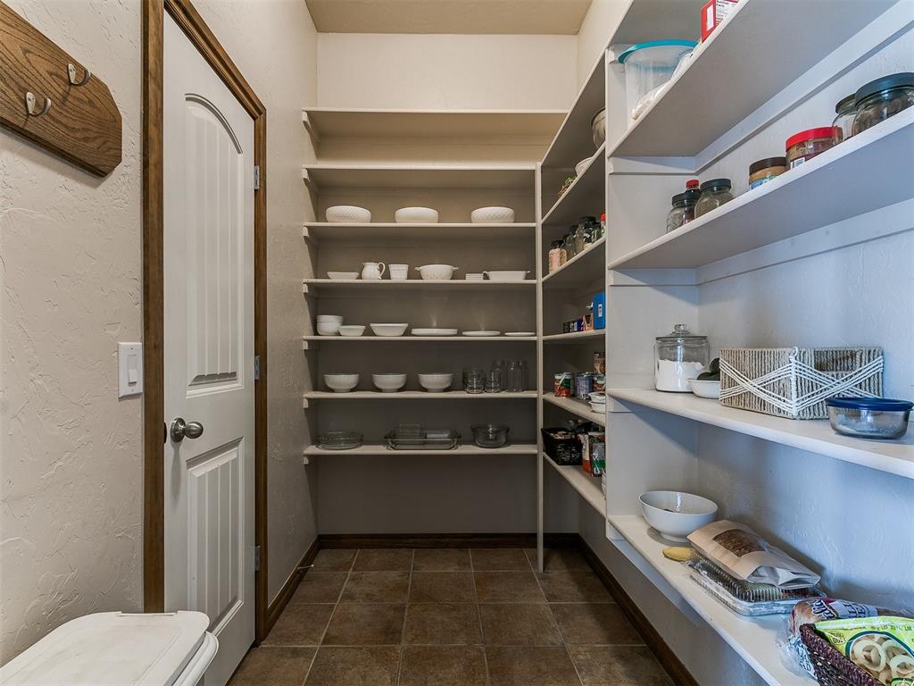 2412 County Road 1198