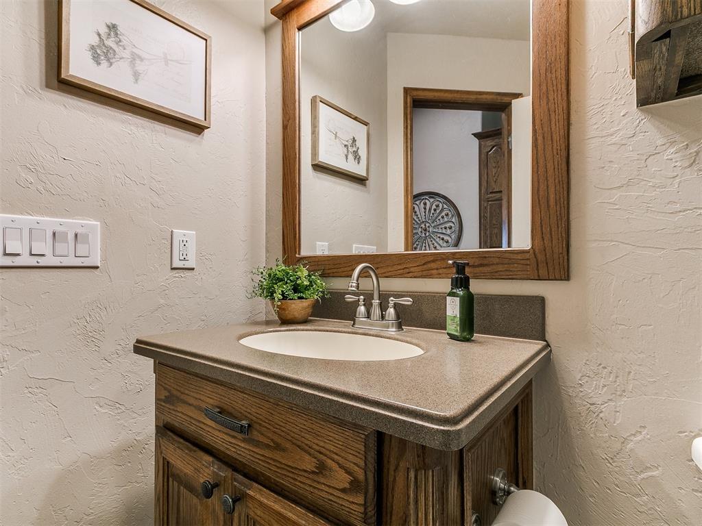 2412 County Road 1198