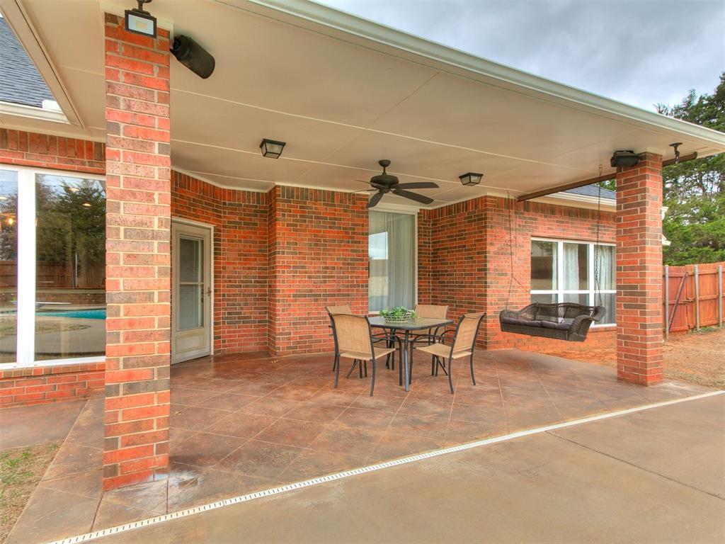 2412 County Road 1198