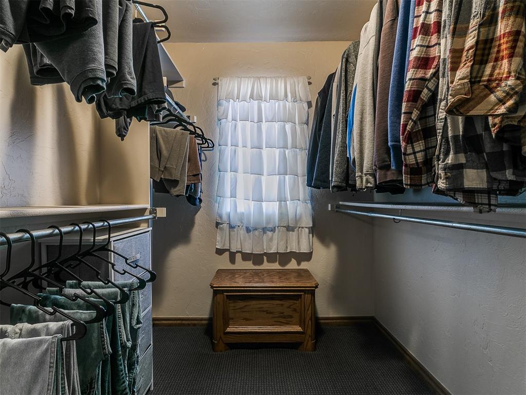 2412 County Road 1198