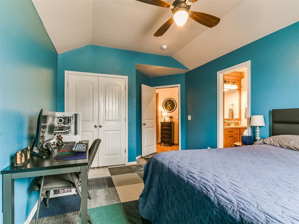 2412 County Road 1198