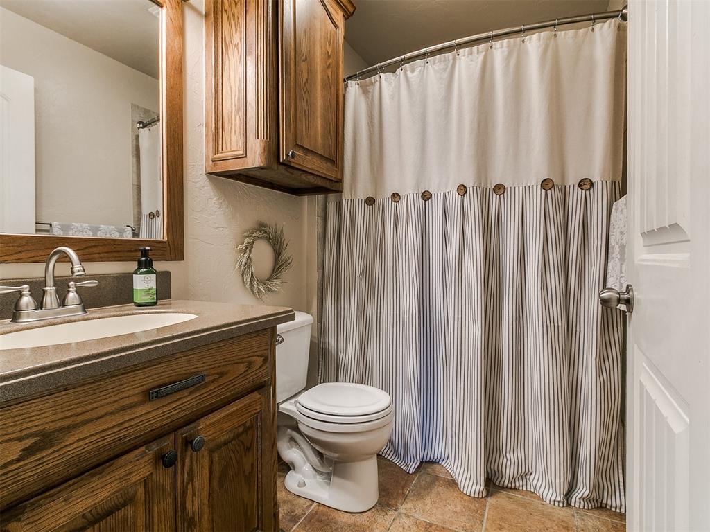 2412 County Road 1198