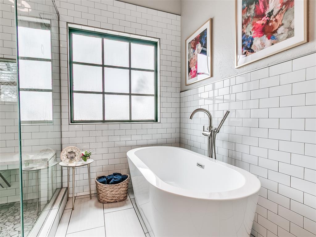 1517 Briar Meade Circle