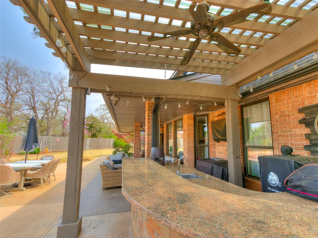 1517 Briar Meade Circle