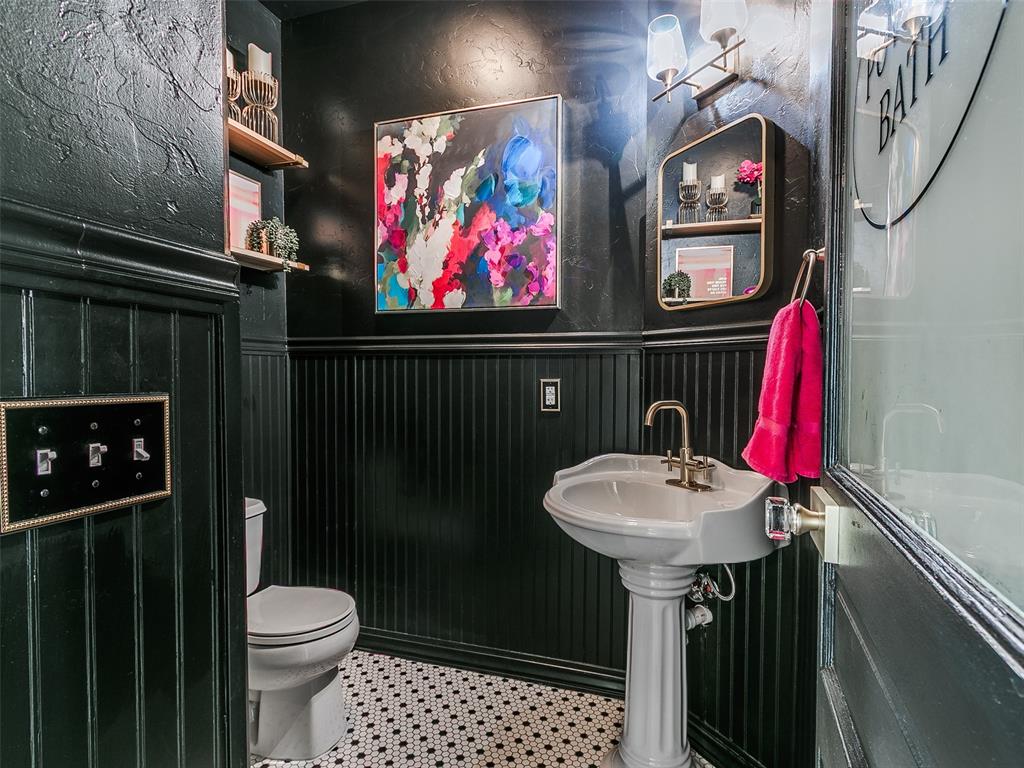 1517 Briar Meade Circle