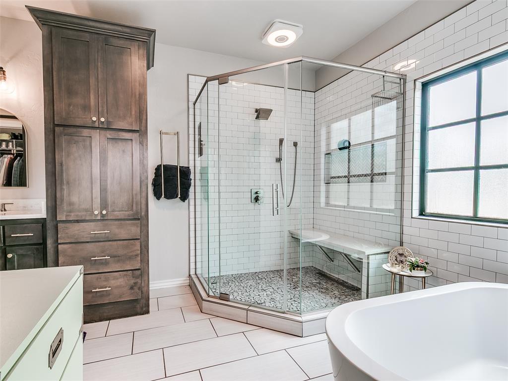 1517 Briar Meade Circle